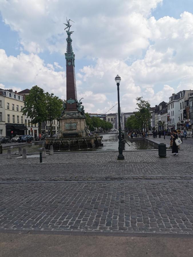 Exclusive Two-Level Apartment With Private Terrace On The Canal Bruxelles Eksteriør billede